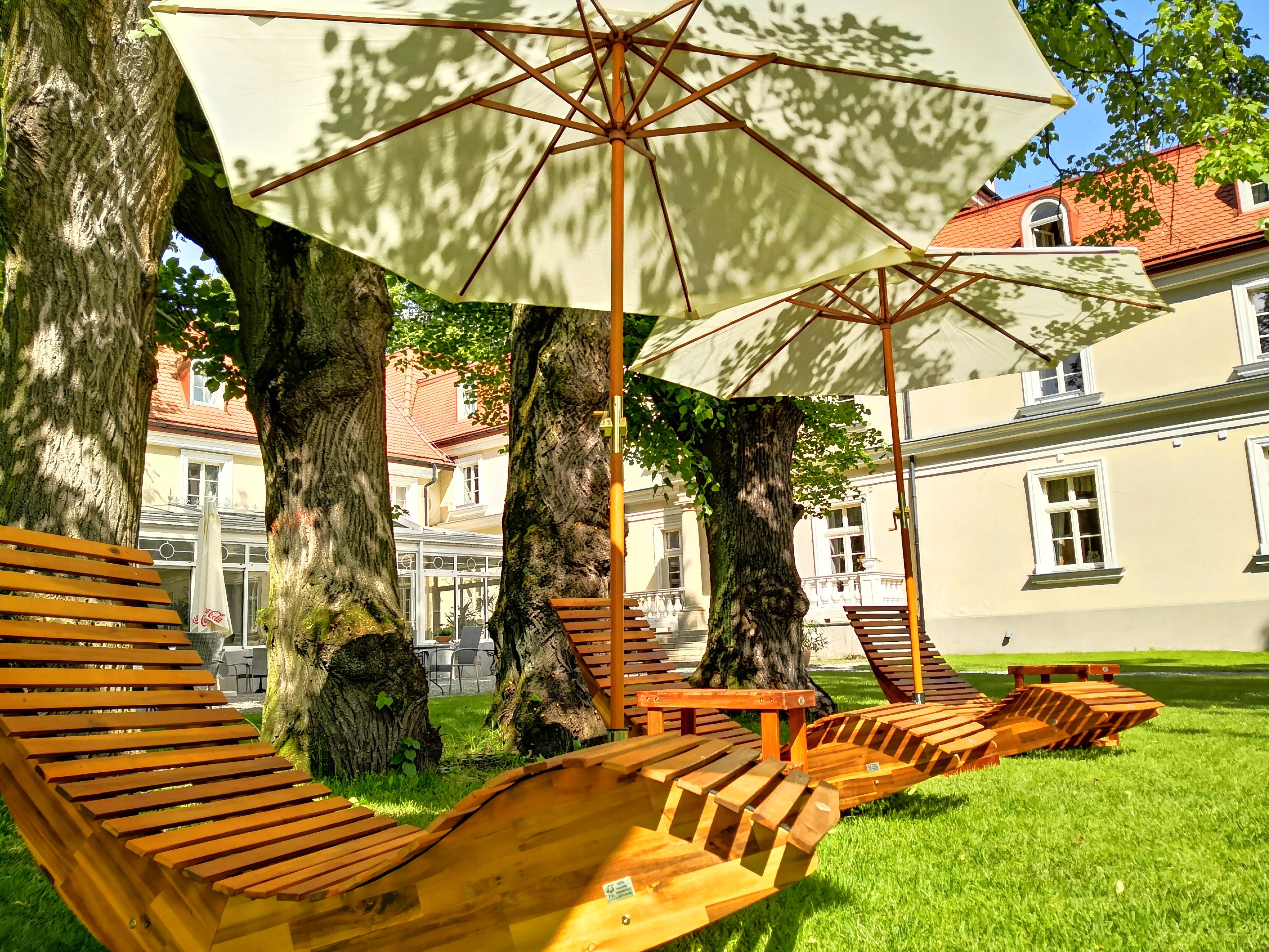 Hotel Dwor Sierakow Esterno foto