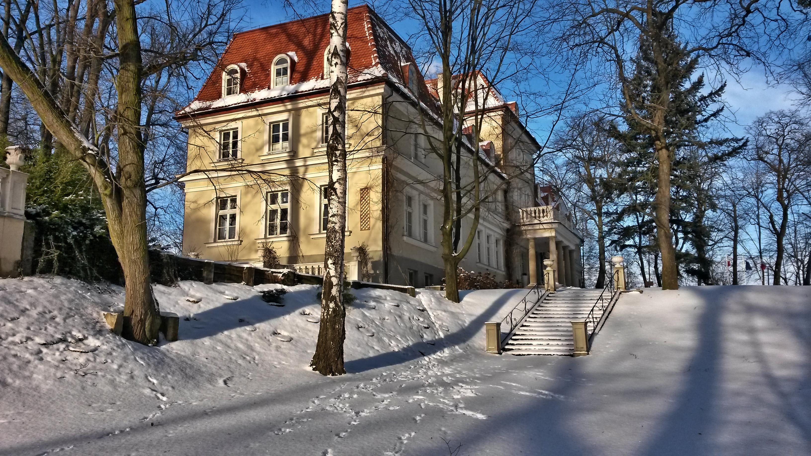 Hotel Dwor Sierakow Esterno foto